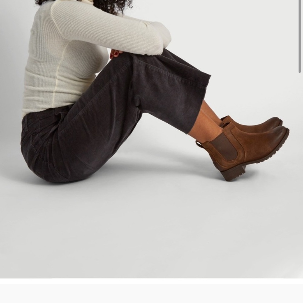 UGG Waterproof Chelsea Boot
